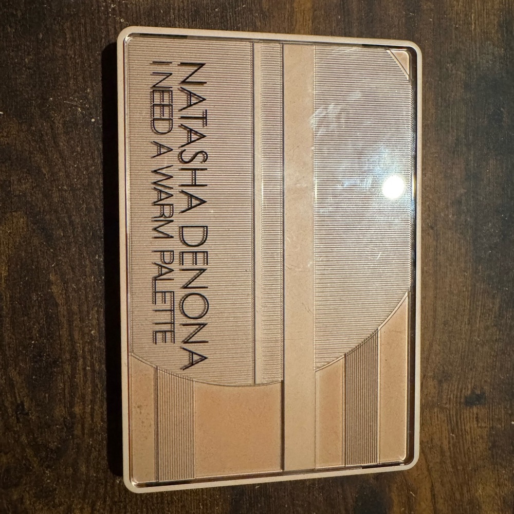 Natasha Denona I Need a Warm Palette with Neutral Tones